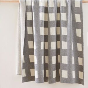 West Elm Happy Habitat Off-The-Grid Eco Throw 50x60